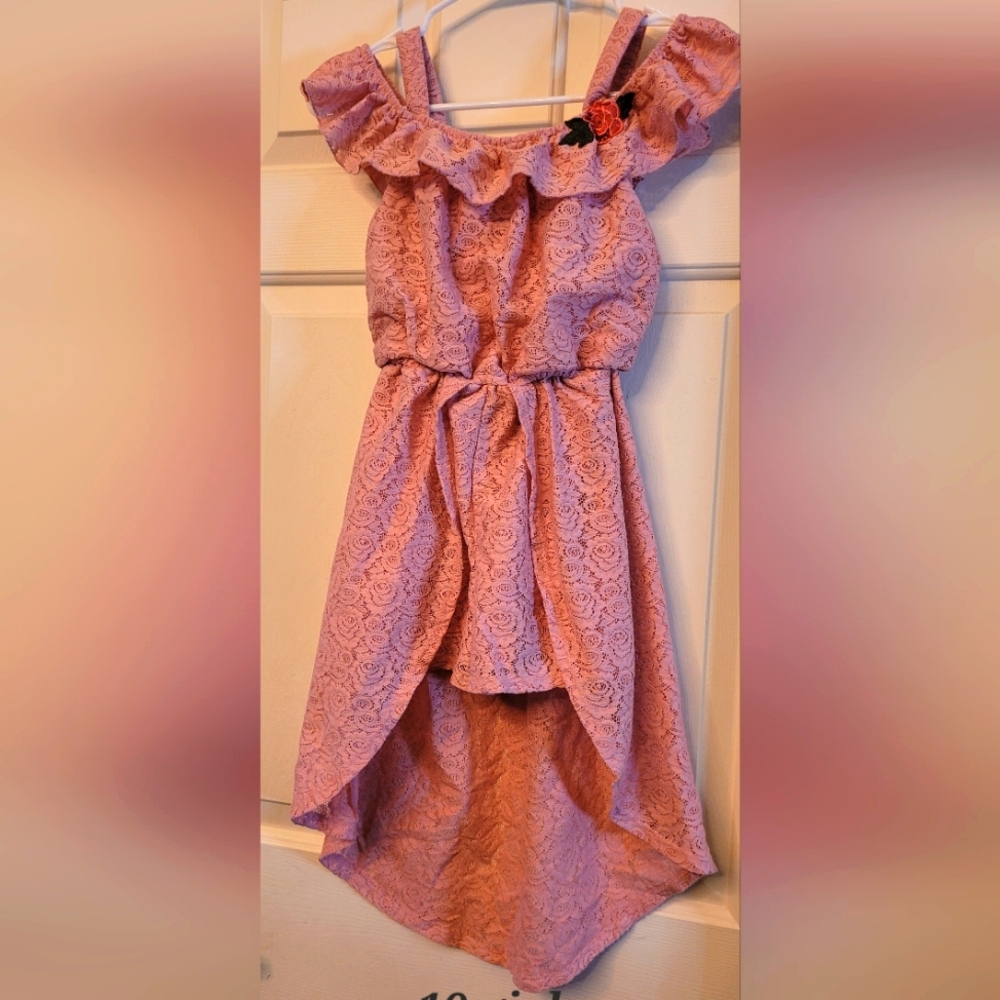 Pink romper shorts with train